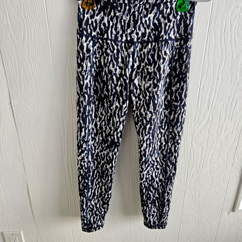 Sweaty Betty Blue and White Super Sculpt Leggings